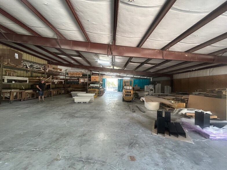 More Photos Of 7612 Drag Strip Rd, Fairview Industrial For Lease