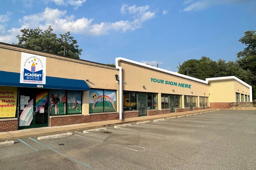 Primary Photo Of 404 Tonnelle Ave, Jersey City Storefront For Lease