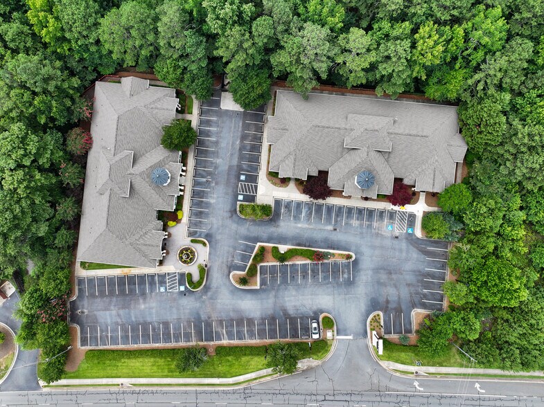 More Photos Of 1816 Eagle Dr, Woodstock Office Residential For Lease