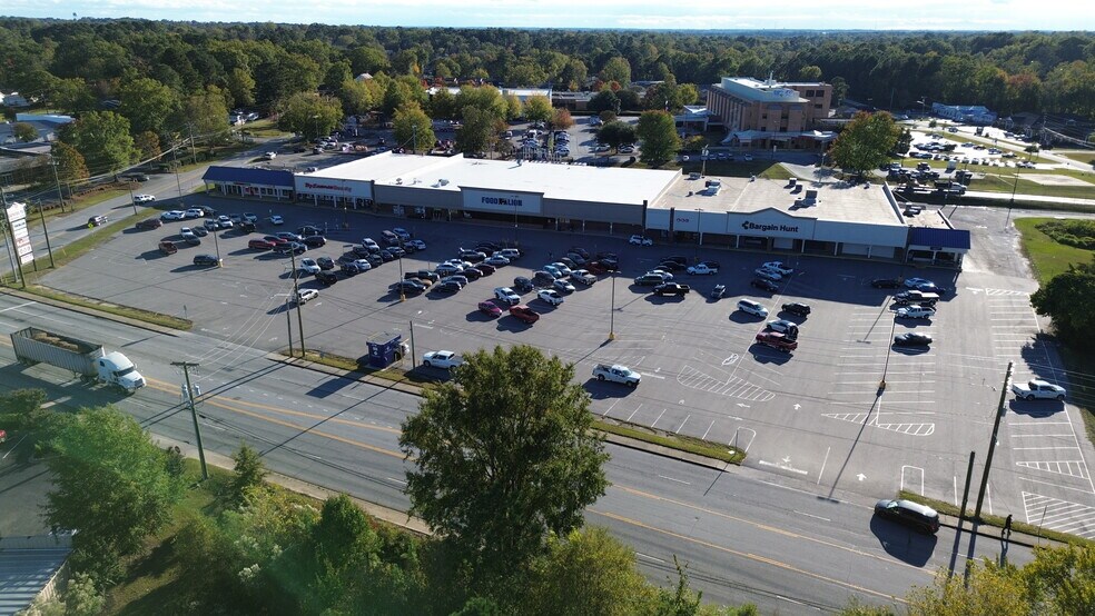 More Photos Of 1821 Wilson Rd, Newberry Unknown For Lease
