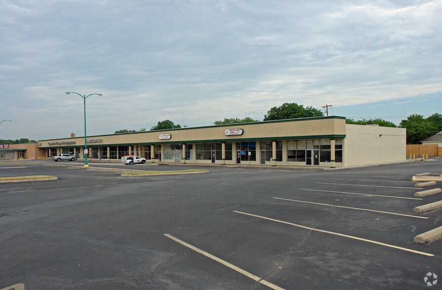 Primary Photo Of , Dallas General Retail For Sale