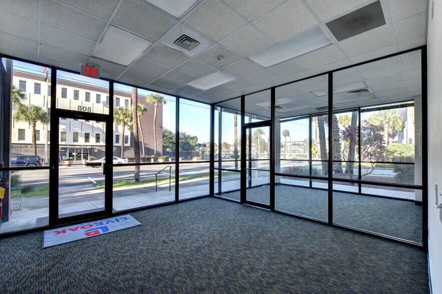 More Photos Of 808 Gloucester St, Brunswick Office For Sale