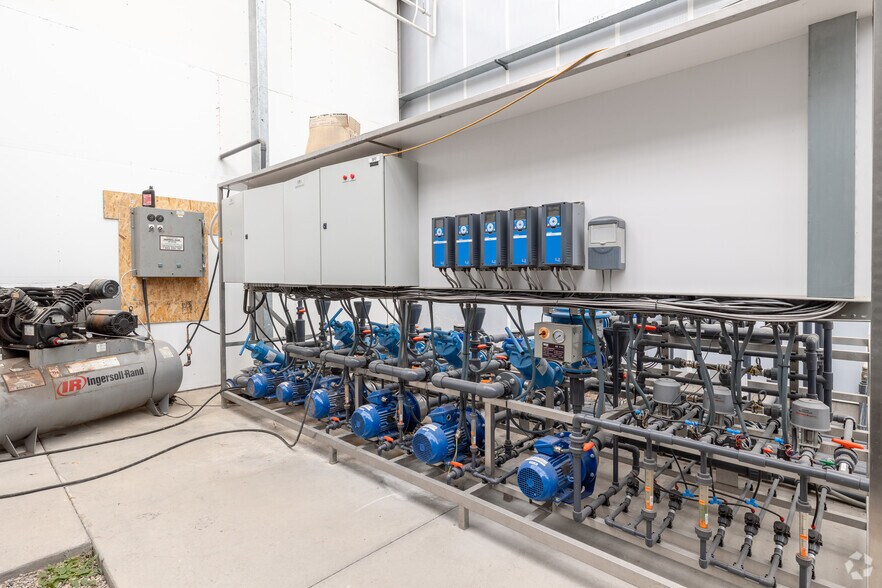 More Photos Of 5018 W Graneros Rd, Colorado City Industrial For Lease