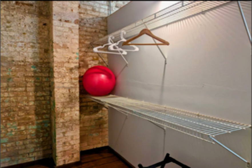 More Photos Of 828 E 15th St, Brownsville Office For Sale