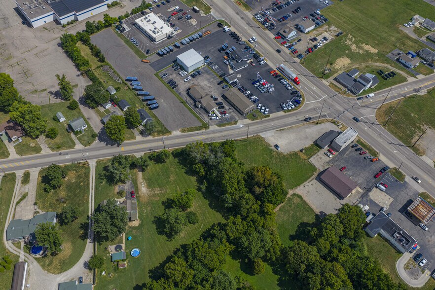 More Photos Of 2002 Cincinnati Dayton Rd, Middletown Restaurant For Sale