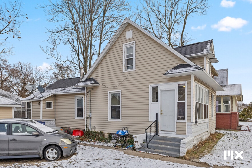 More Photos Of , Grand Rapids Multifamily For Sale