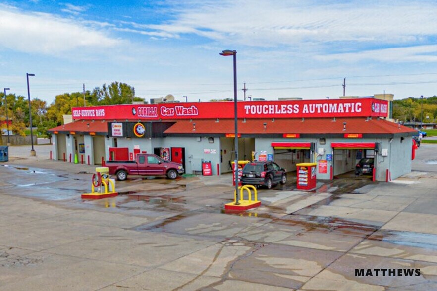 More Photos Of 3003 W Broadway St, Council Bluffs Carwash For Sale