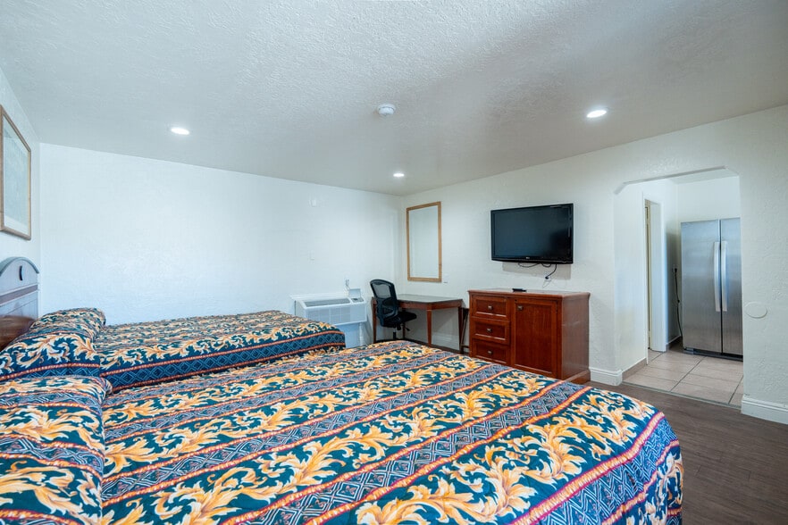 More Photos Of 9515 Folsom Blvd, Sacramento Hotel For Sale