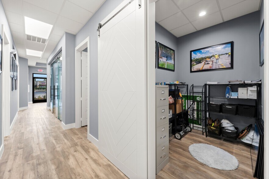 More Photos Of 28809 Hardin Store Rd, Magnolia Office For Sale