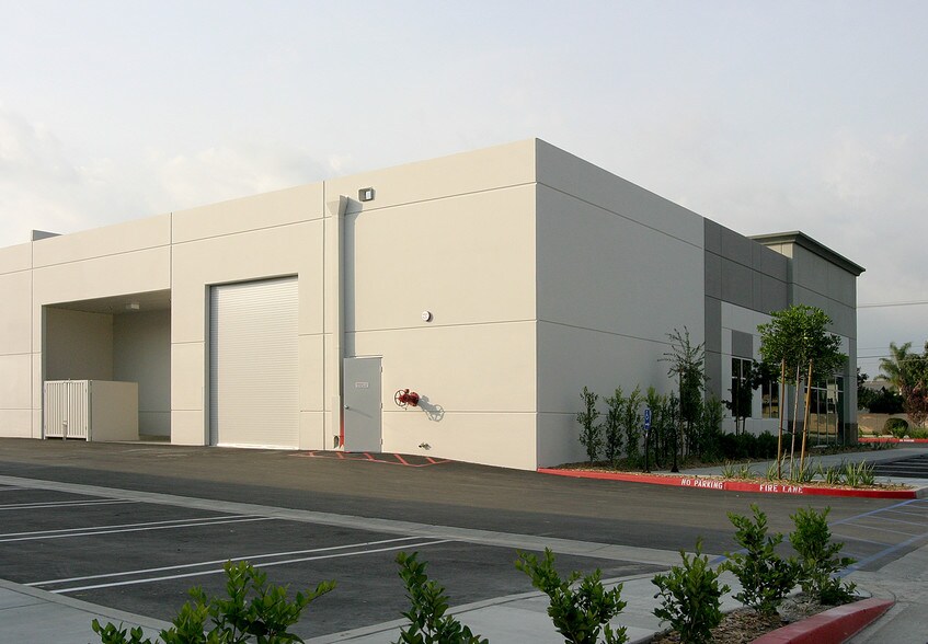 More Photos Of 3917 Schaefer Ave, Chino Warehouse For Lease