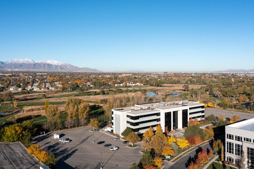 More Photos Of 4246 S Riverboat Rd, Salt Lake City Office For Lease