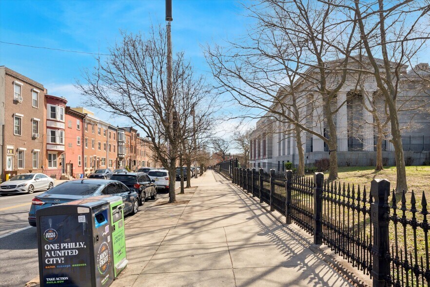 More Photos Of 1353 Christian St, Philadelphia Multifamily For Sale