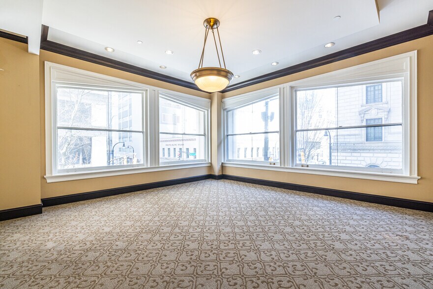 More Photos Of 57 Forsyth St NW, Atlanta Apartments For Lease