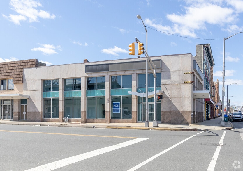 More Photos Of 174 Broadway, Long Branch Storefront Retail Office For Lease