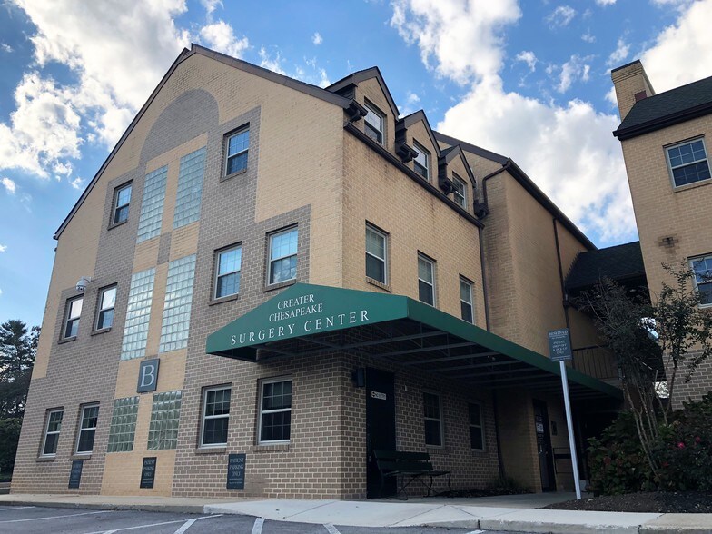 More Photos Of 1212 York Rd, Lutherville Medical For Sale