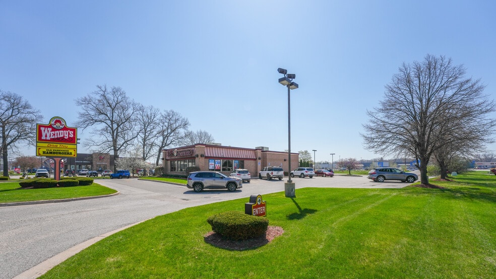 More Photos Of 1865 E Sherman Blvd, Muskegon Fast Food For Sale