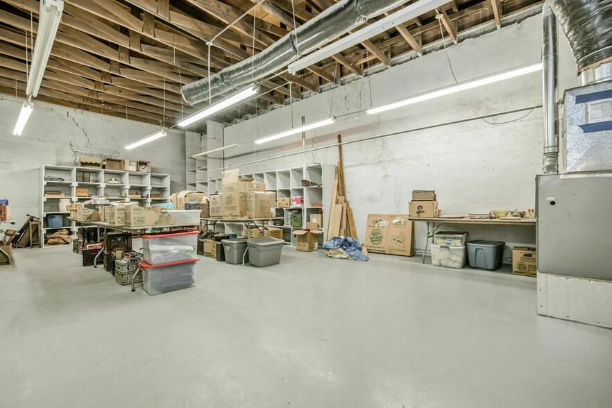 More Photos Of 712 SW 5th Ave, Amarillo Light Manufacturing For Sale