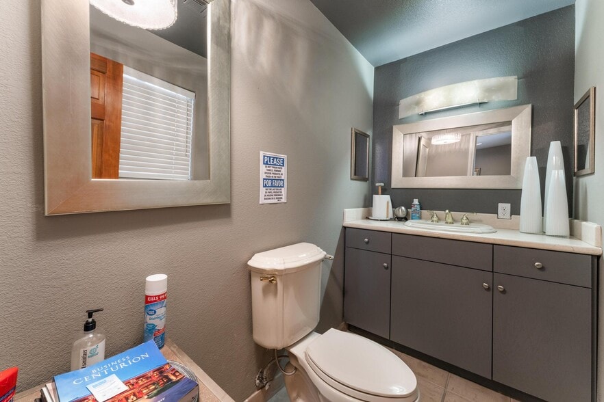 More Photos Of , Las Vegas Office For Sale