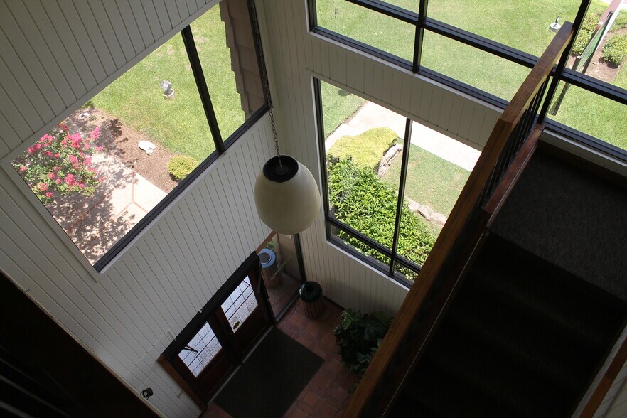 More Photos Of 7475 Callaghan Rd, San Antonio Office For Sale