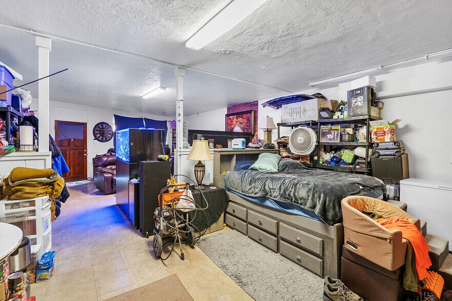 More Photos Of 220 Parker Ave, Rodeo Storefront Retail Residential For Sale