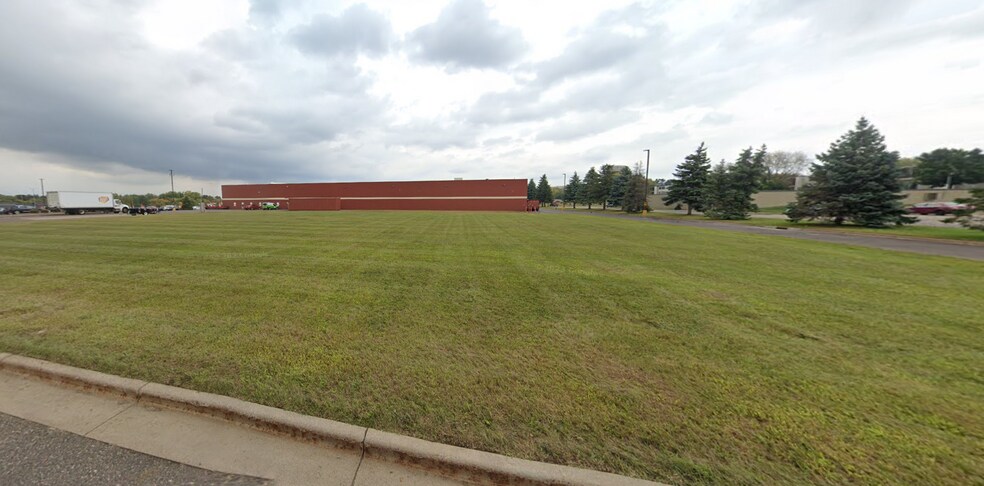 More Photos Of 1 Acre Peters Drive, Eau Claire Land For Sale