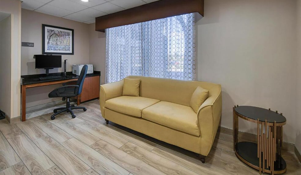 More Photos Of 1030 State Road 229, Batesville Hotel For Sale