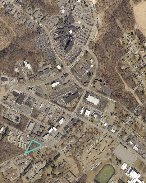 More Photos Of 2251 Yorktown Ave, Lynchburg Land For Sale