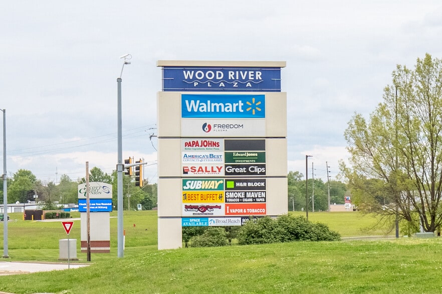 More Photos Of 626 Wesley Dr, Wood River Unknown For Lease