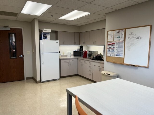 More Photos Of 6535 Seeco Dr, Kalamazoo Medical For Lease