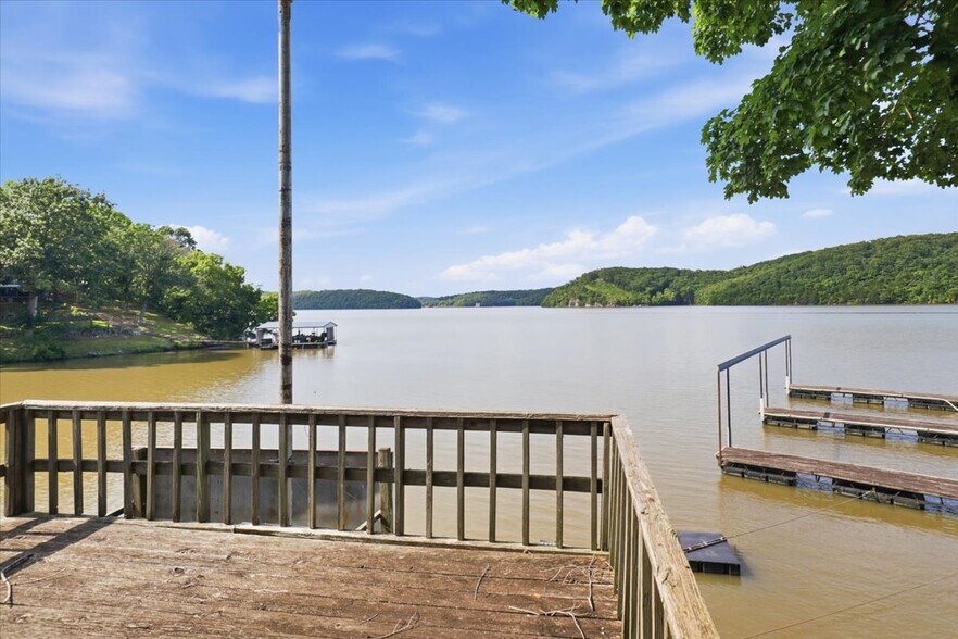 More Photos Of 1077 Duncan Dr, Edwards General Retail For Sale