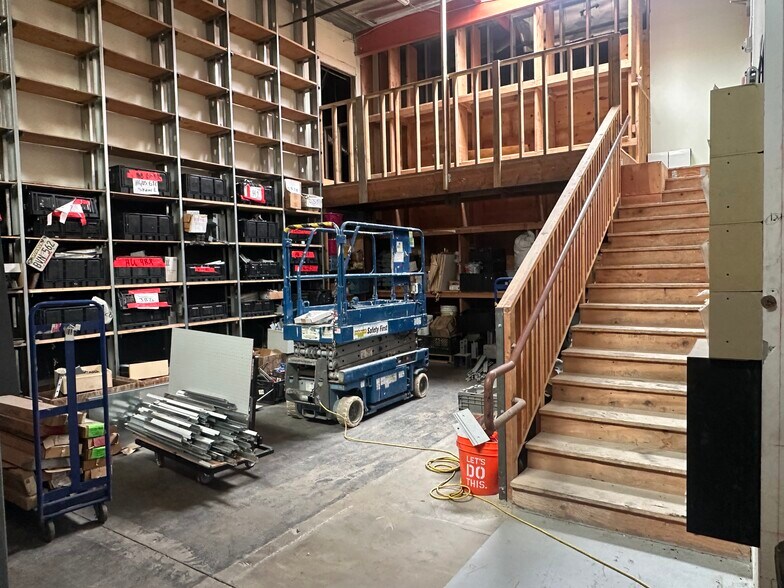 More Photos Of 4534 Carter Ct, Chino Manufacturing For Sale