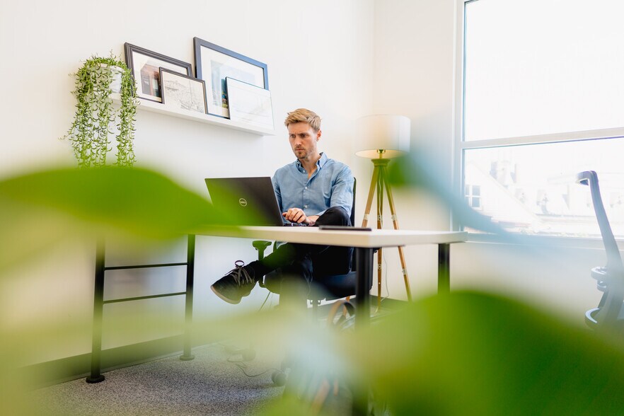 More Photos Of 37 Easton Ave, New Brunswick Coworking Space