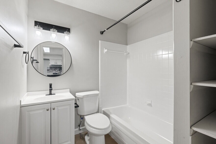 More Photos Of 4009 Marie Ave NW, Huntsville Apartments For Sale
