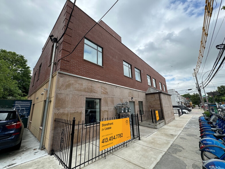 More Photos Of 60-11 60th St, Flushing Specialty For Lease