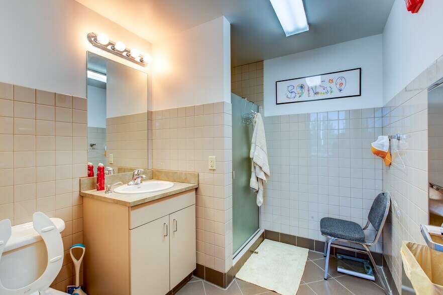 More Photos Of 5630 Ward Rd, Arvada Flex For Sale