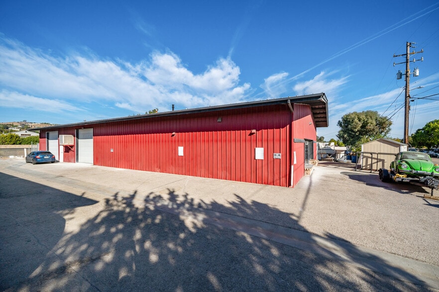 More Photos Of 741 Paso Robles St, Paso Robles Warehouse For Lease
