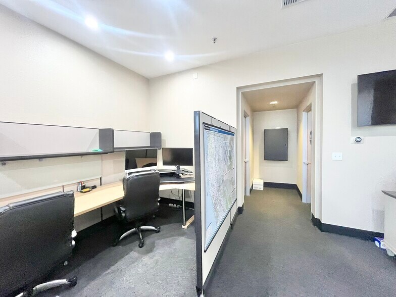 More Photos Of 4750-4794 Duckhorn Dr, Sacramento Research And Development For Sale