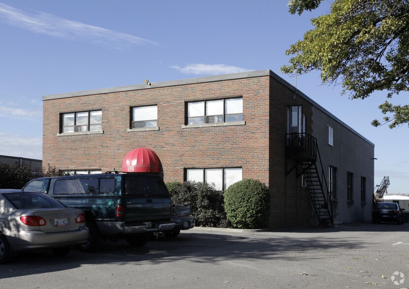 More Photos Of 138 Creditstone Rd, Vaughan Industrial For Sale