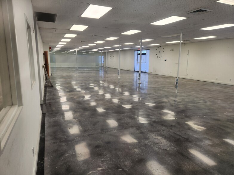More Photos Of 601-623 E Atlantic Blvd, Pompano Beach Unknown For Lease