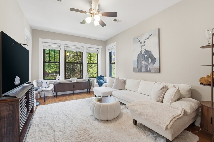 More Photos Of 5022-5030 N Winthrop Ave, Chicago Apartments For Sale