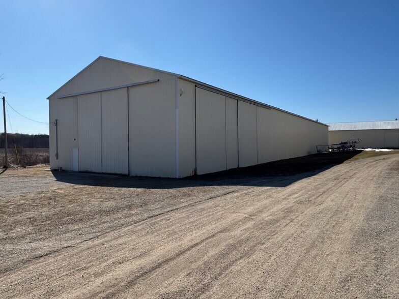 More Photos Of 13703 Campbell Rd, Kewadin Specialty For Sale