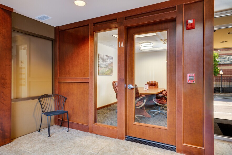 More Photos Of 705 S 9th St, Tacoma Office For Lease