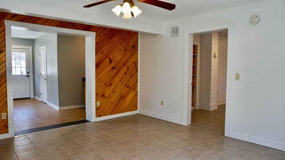 More Photos Of 73 Alstead Hill Rd, Gilsum Office For Sale