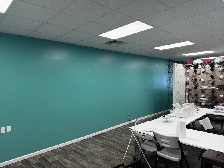 More Photos Of 122 2nd St, Pikeville Office For Sale