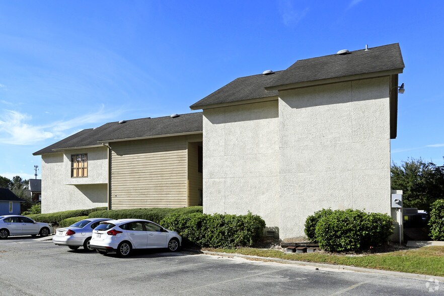 More Photos Of 351 Commercial Dr, Savannah Office Residential For Lease