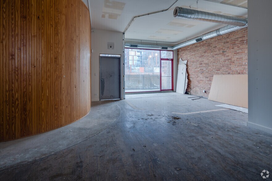 More Photos Of 1113 W Randolph St, Chicago Storefront Retail Residential For Sale