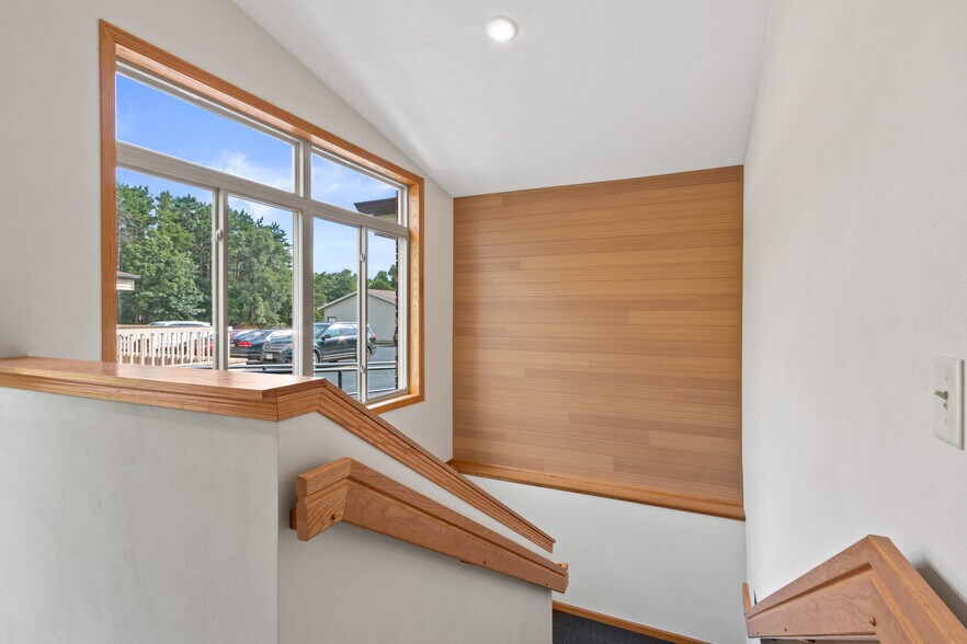 More Photos Of 3210 Post Rd, Stevens Point Office For Lease