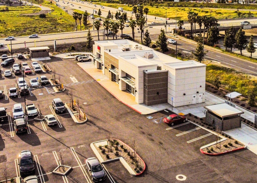 More Photos Of 16138-16164 S Highland Ave, Fontana General Retail For Lease