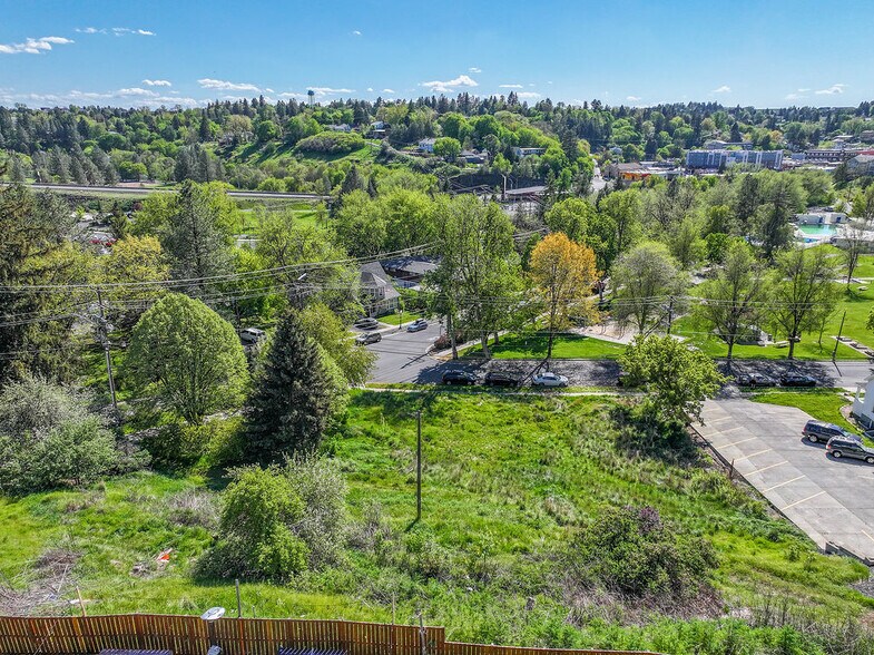 More Photos Of TBD NE Gray Ln, Pullman Land For Sale