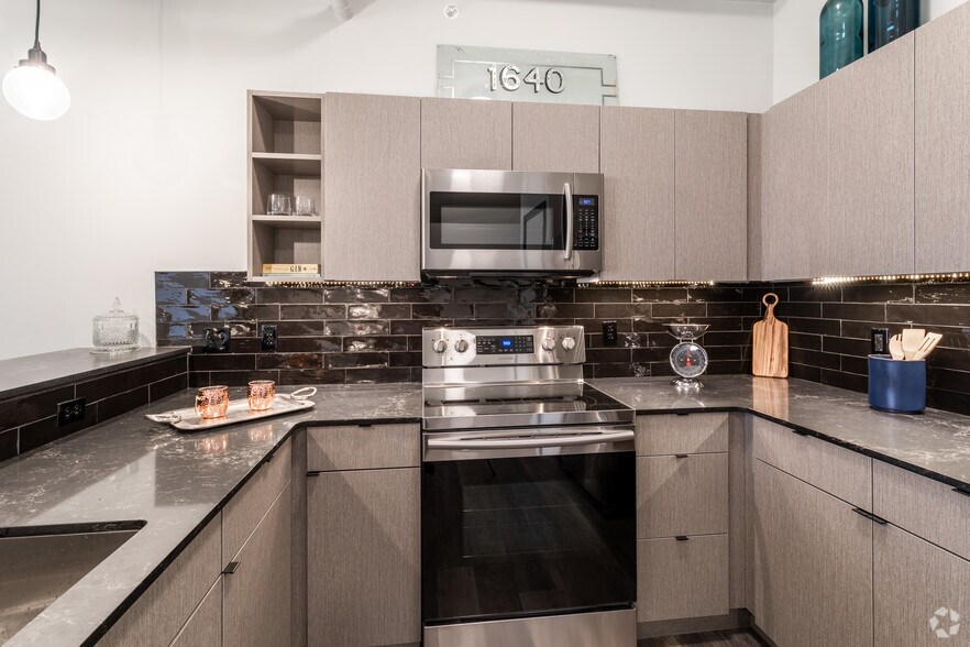 More Photos Of 1600-1650 W Girard Ave, Philadelphia Multifamily For Sale